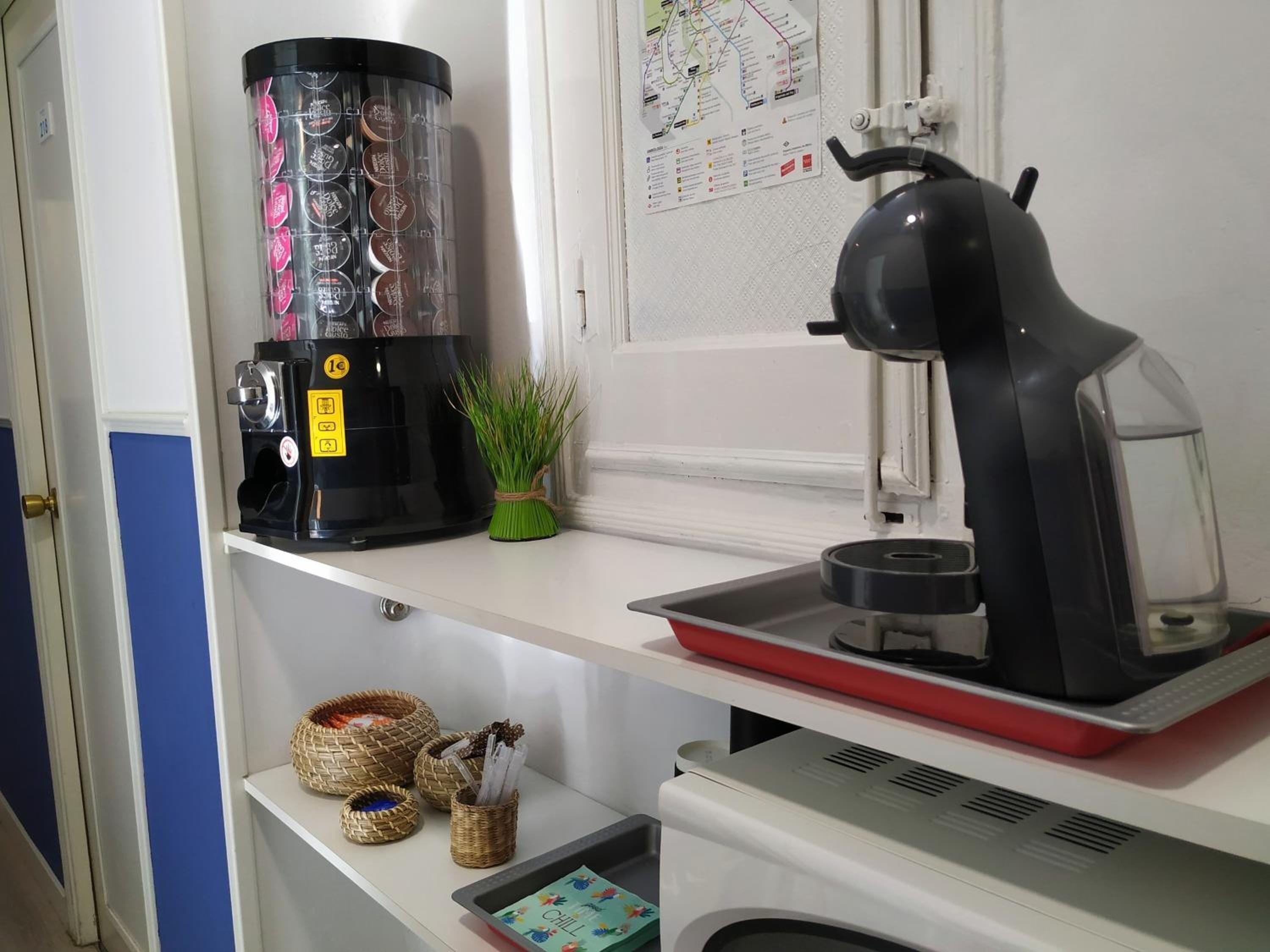 Hostal Abitum Madrid — Photos 2